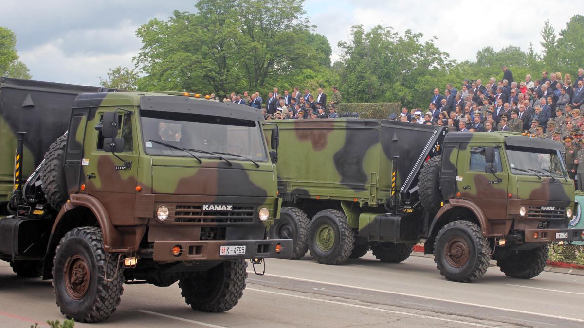 КамАЗ-43118