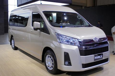 Новый Toyota Hiace 2025 оказался дешевле Fiat Ducato в Бразилии