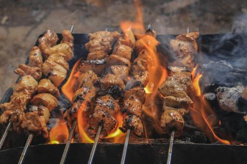 Как правильно готовить шашлык из печени: рекомендации кулинаров