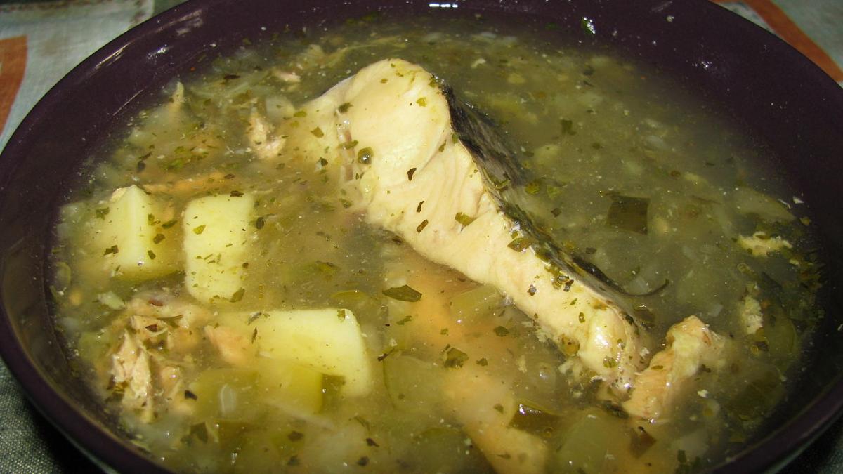Рыбный суп с зеленью