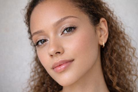 Причёска Кэрри Брэдшоу манит свободой: пушистые волны оказались сигналом о дефиците липидов