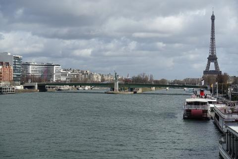Молодая пара погибла при падении машины в Сену в Пюто — 20 Minutes