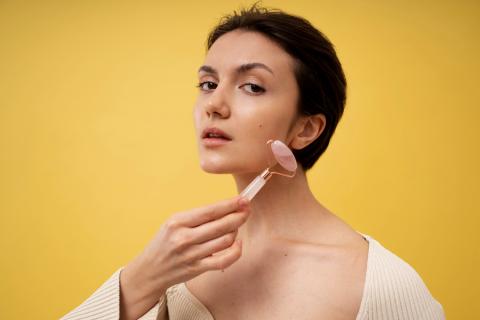 Косметолог Айсулу Токаева: регулярный уход важен для замедления старения