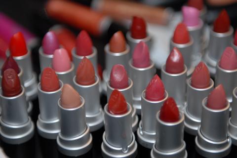 В новой коллекции Tom Ford изменилась форма стика помады — Into The Gloss