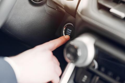 Система Start-Stop теряет актуальность из-за роста гибридов и электромобилей
