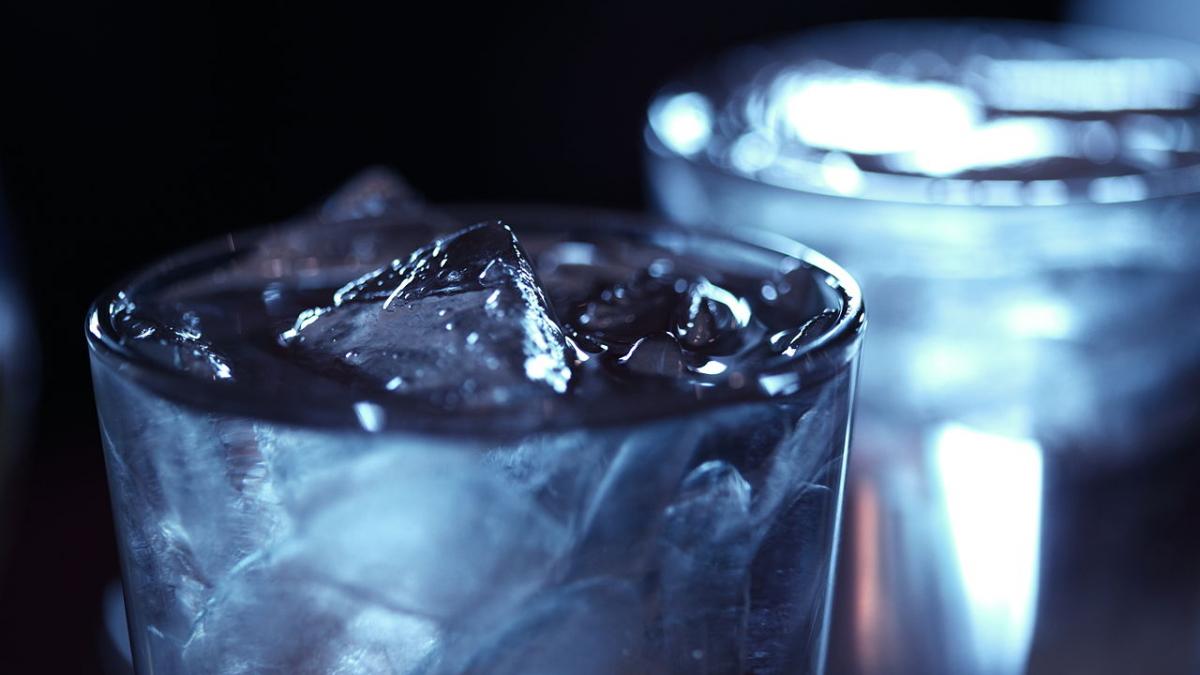 Вода со льдом Вода со льдом