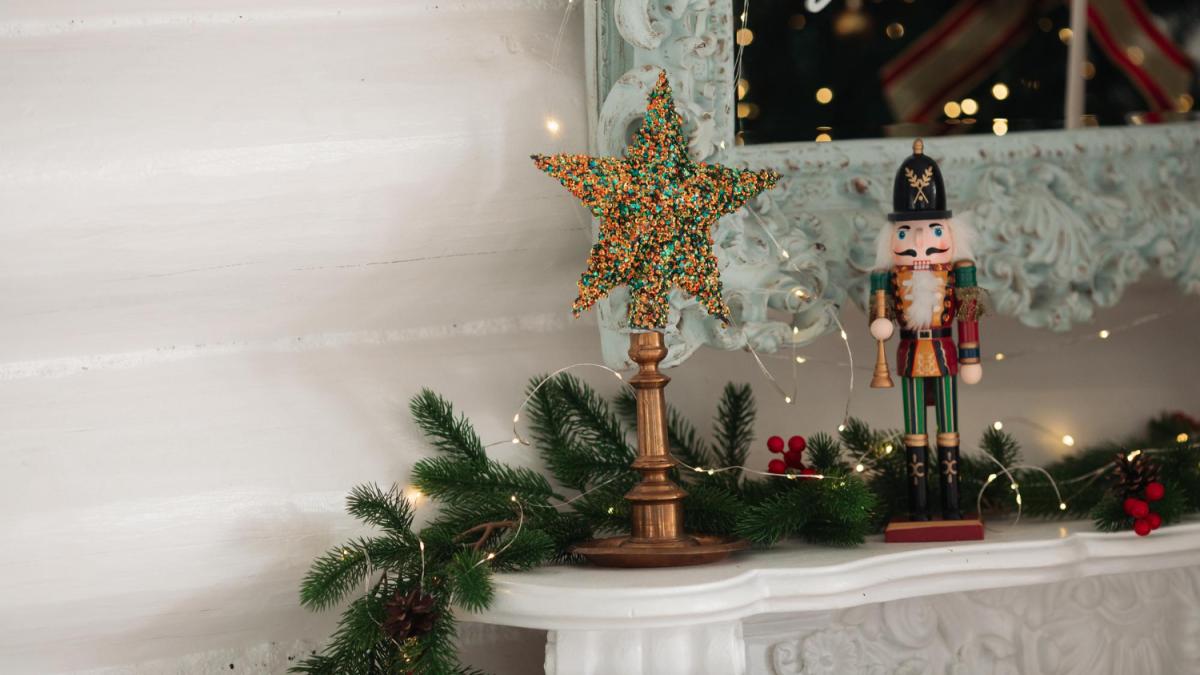 Новогодние украшения