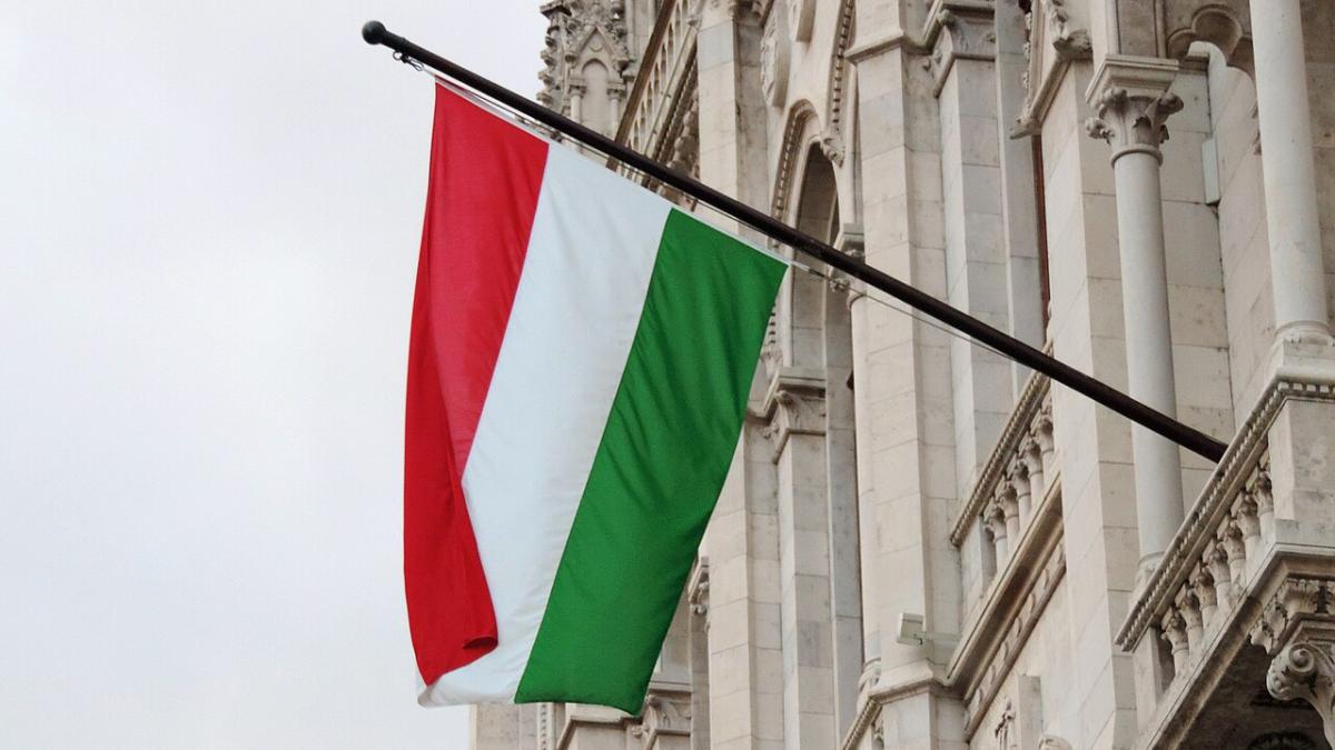 Флаг Венгрии