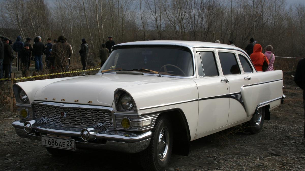 Russian car GAZ-13 Chaika