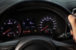 Потеря мощности двигателя у подержанных авто связана с износом деталей — автоспециалисты