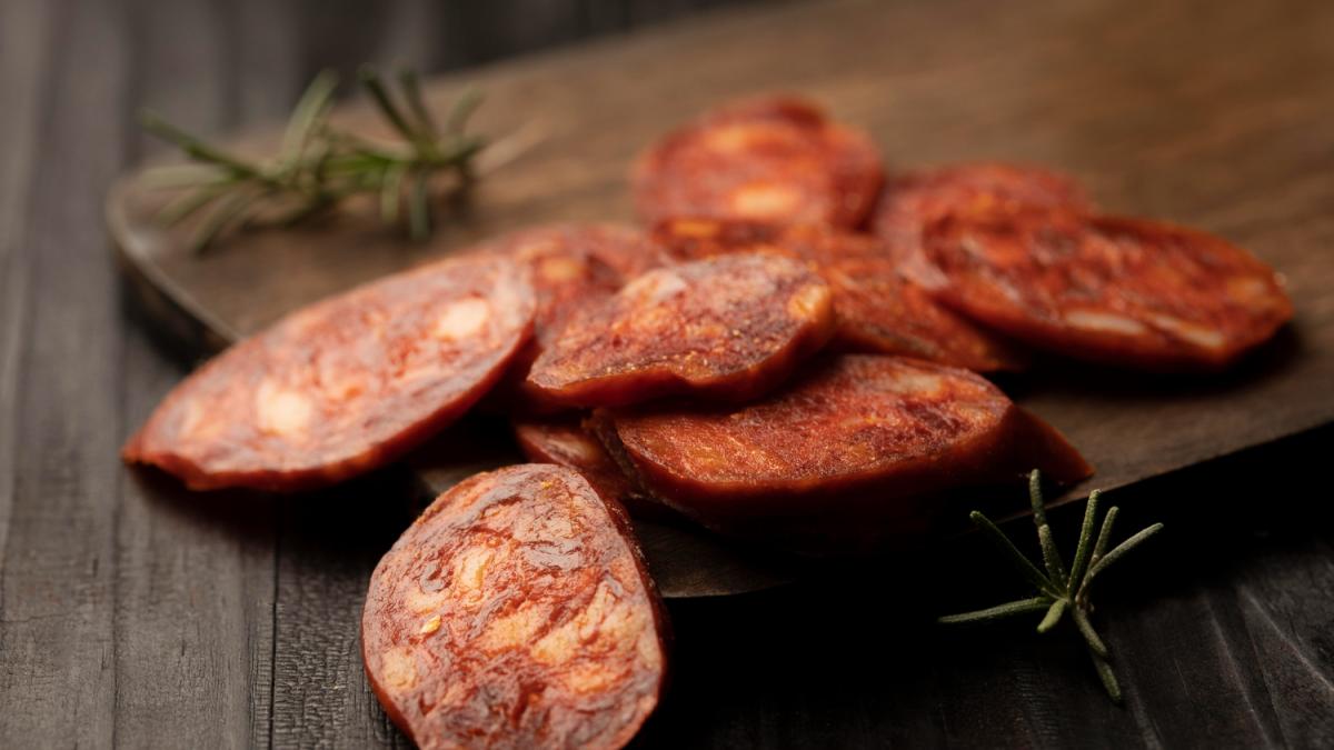 Острые свиные джерки с паприкой