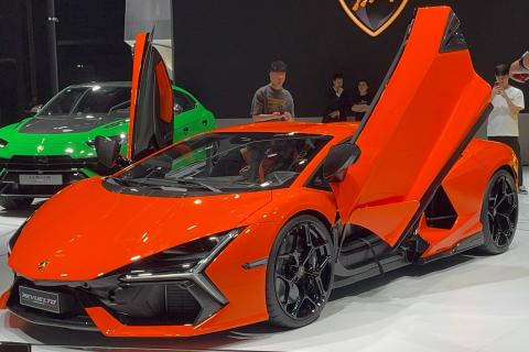 Lamborghini отзовет 27 автомобилей Revuelto из-за проблем с дверями-ножницами