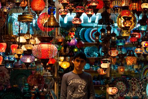 Туристы выбрали блокноты с ковровыми обложками сувениром года