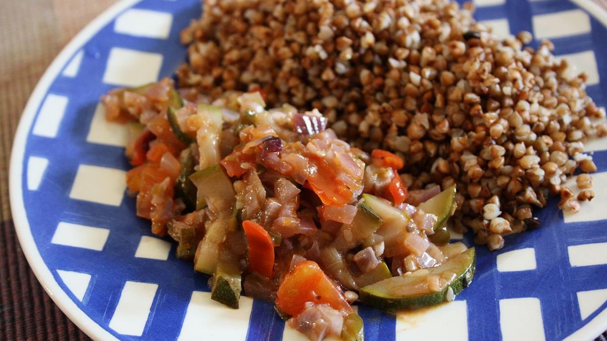 Гречка с овощами