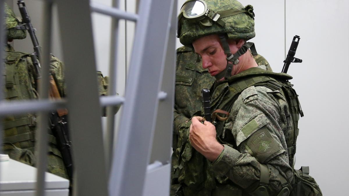 Расчеты зенитных ракетных систем С-300 в Хакасии Расчеты зенитных ракетных систем С-300 в Хакасии