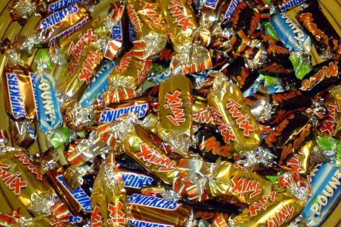 В Приморье начали выдавать детям новогодние подарки губернатора — PrimaMedia