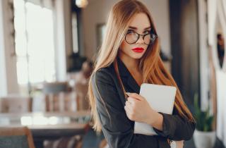 Уход из компании без конфликта важен для карьерного роста — хедхантер Кантемирова