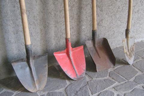 Огородники зафиксировали вред глубокой перекопки осенью