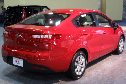 Автоэксперт: Kia Cerato страдает от проблем с катализатором и цепью ГРМ