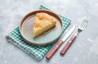 Кулинары рассказали, как приготовить кукурузный пирог без муки и глютена в блендере