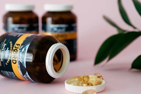 Кальций, магний и омега-3 важны для укрепления костей и нервной системы женщин — Меланя Маилян