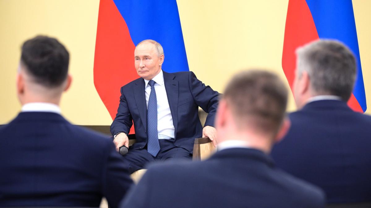 Владимир Путин