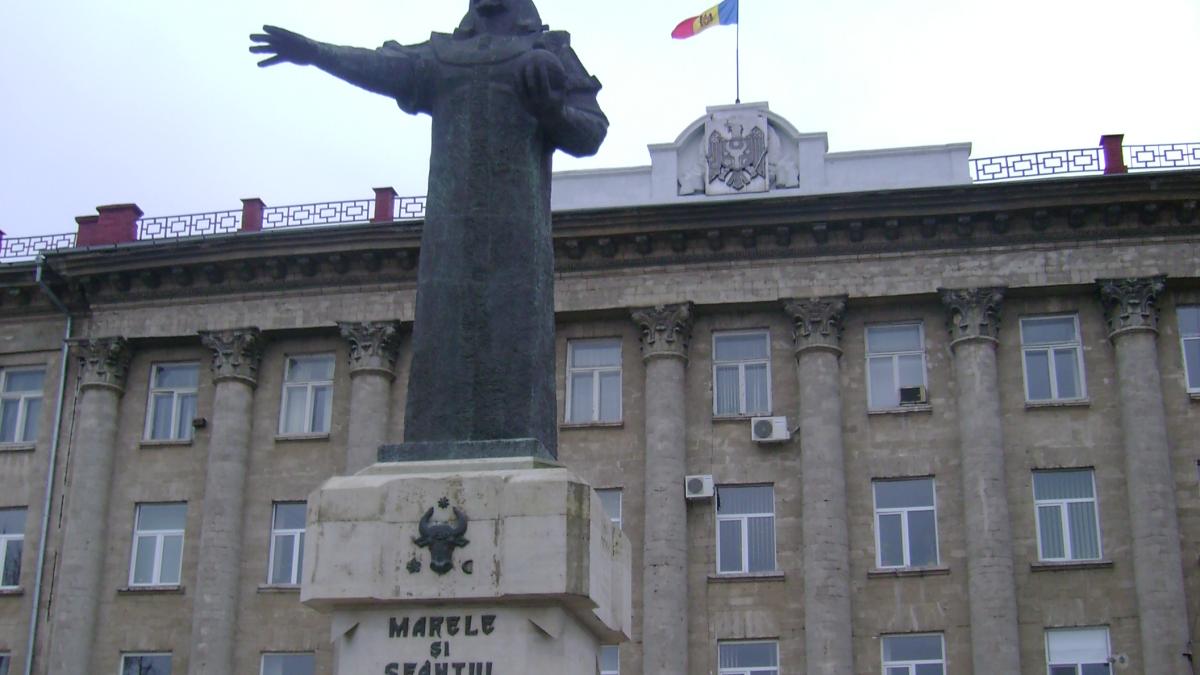 Памятник Штефан чел Маре Памятник Штефан чел Маре