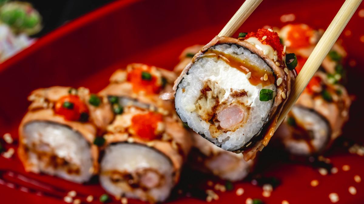 Роллы с курицей