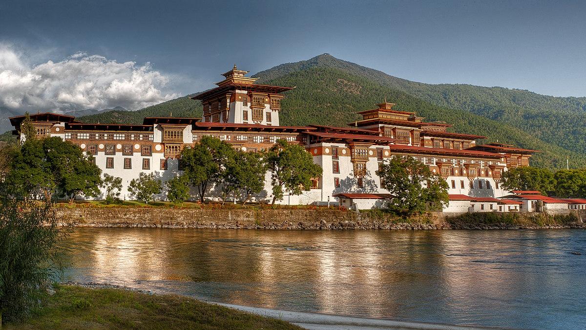 Монастырь в Тхимпху