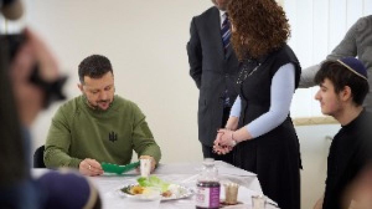 Volodymyr Zelenskyy met with the Jewish community before Passover in Ukraine on 18 April 2024 - 8 Volodymyr Zelenskyy met with the Jewish community before Passover in Ukraine on 18 April 2024 - 8