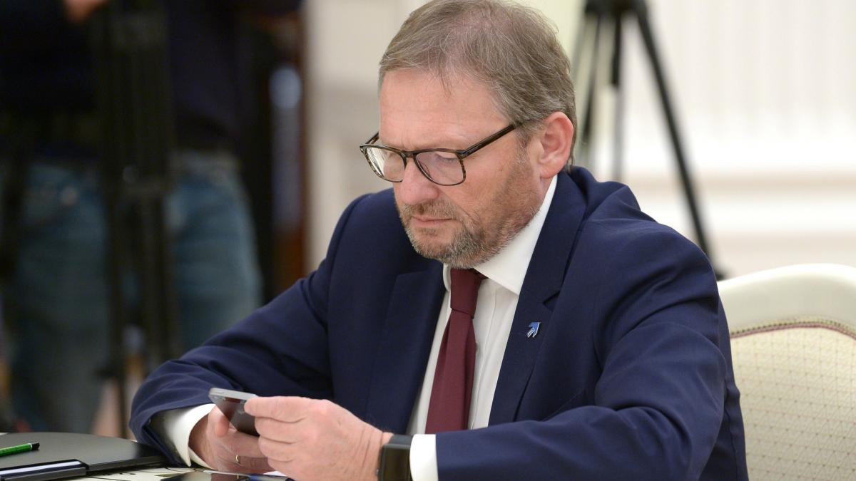 Борис Титов Борис Титов