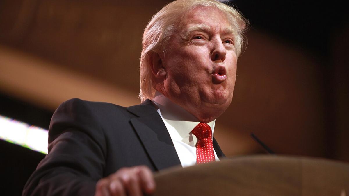 Дональд Трамп выступает на Конференции консервативных политических действий 2014 года