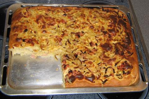 Вернуть блеск пригоревшему противню: домашний рецепт с содой, уксусом и лимонным соком