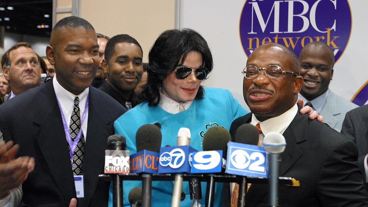 Майкл Джексон