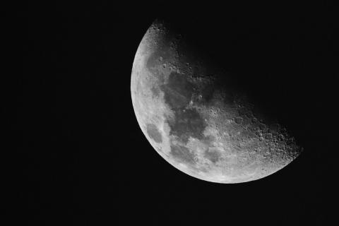 NASA анализирует последствия лунных оползней для безопасности космонавтов
