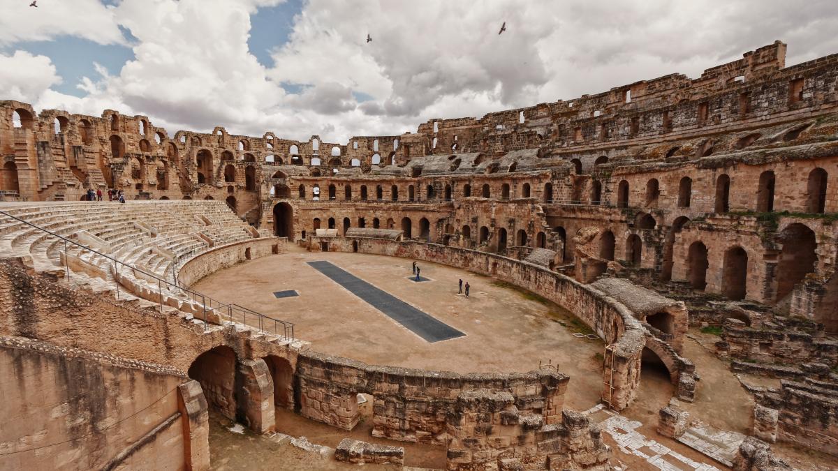 Амфитеатр в Тунисе