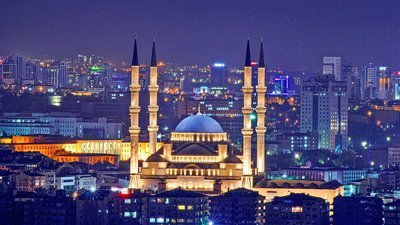 Семь пожизненных сроков дали террористке в Турции