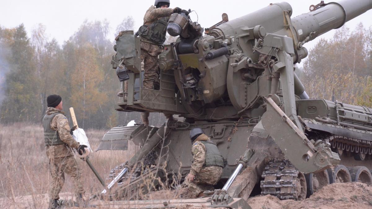 Бойові стрільби артилерійських підрозділів на полігоні “Дівички” (30052739823) Бойові стрільби артилерійських підрозділів на полігоні “Дівички” (30052739823)