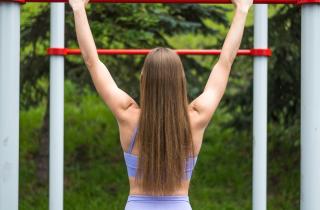 Кисть теряет силу — жизнь теряет запас: простой показатель оказался точнее привычных факторов риска