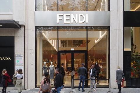 Мария Грация Кьюри назначена креативным директором Fendi — первая коллекция выйдет в феврале 2026 года