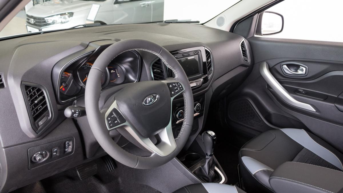 Салон машины, Lada XRAY