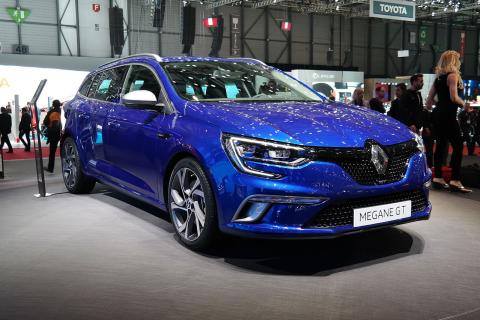 Renault Megane, Ford Kuga и Chevrolet Cruze названы надёжными машинами до 1 млн рублей