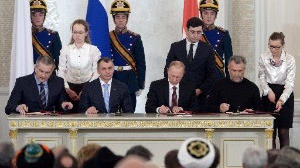 Putin with Vladimir Konstantinov, Sergey Aksyonov and Alexey Chaly 4 Putin with Vladimir Konstantinov, Sergey Aksyonov and Alexey Chaly 4