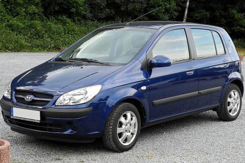 Renault Sandero и Hyundai Getz с пробегом до 250 тыс. км можно купить до 600 тысяч — автоинструктор