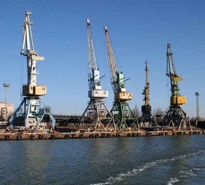 Из порта в Бердянске вышло первое торговое судно с зерном