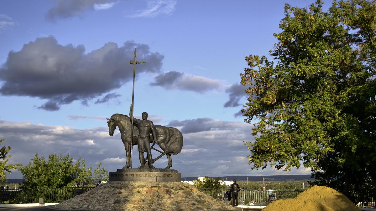 Памятник "Первопоселенец", Пенза Памятник "Первопоселенец", Пенза