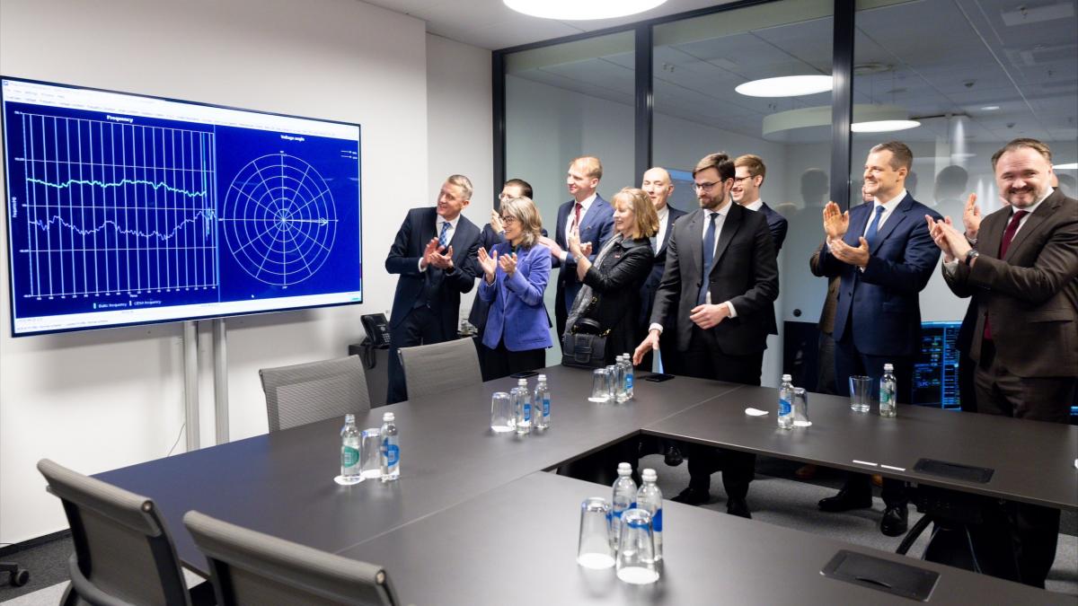 Страны Балтии включились в сети континентальной Европы