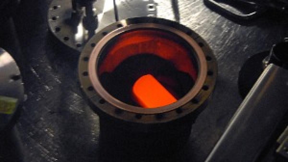 Fueling of the MSL MMRTG 002