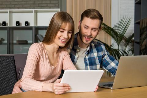 Fujitsu представила ноутбуки FMV Note A с возвращением оптических приводов Blu-ray Fujitsu представила ноутбуки FMV Note A с возвращением оптических приводов Blu-ray