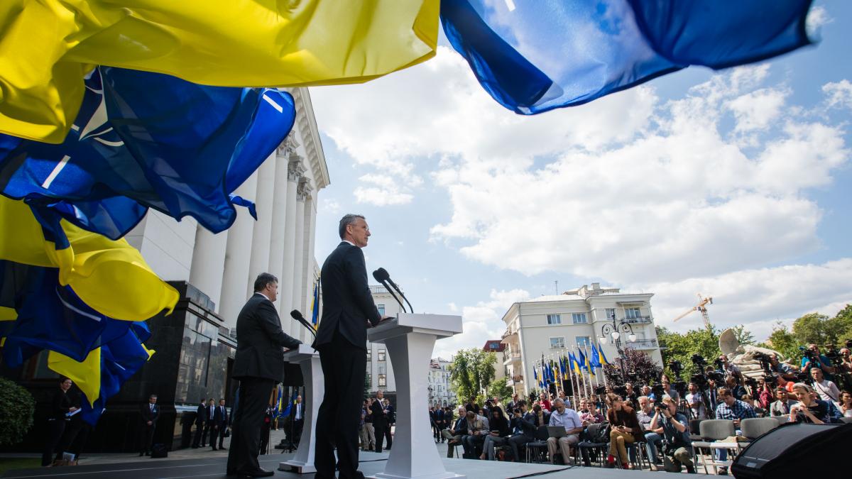 Ukraine – NATO Commission chaired by Petro Poroshenko (2017-07-10) 37 Ukraine – NATO Commission chaired by Petro Poroshenko (2017-07-10) 37